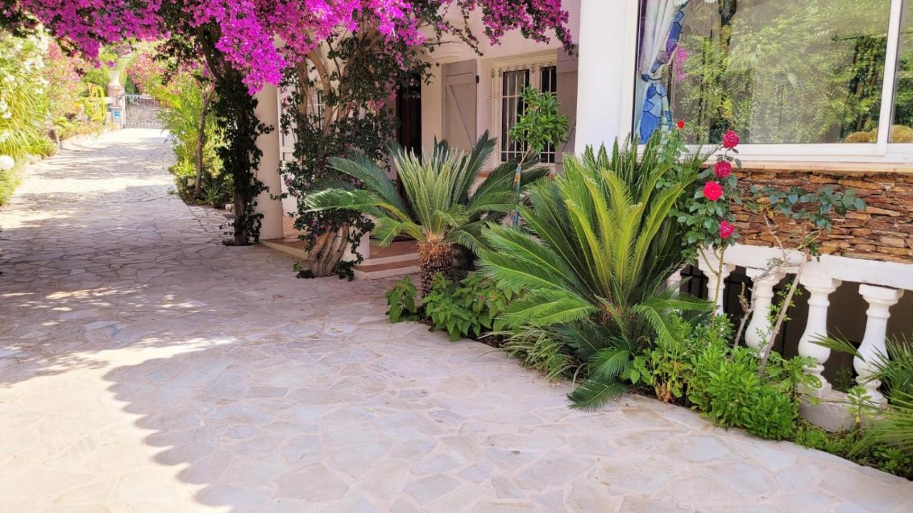 Villa Provencale A Sainte Maxime, Golf De Saint Tropez Esterno foto